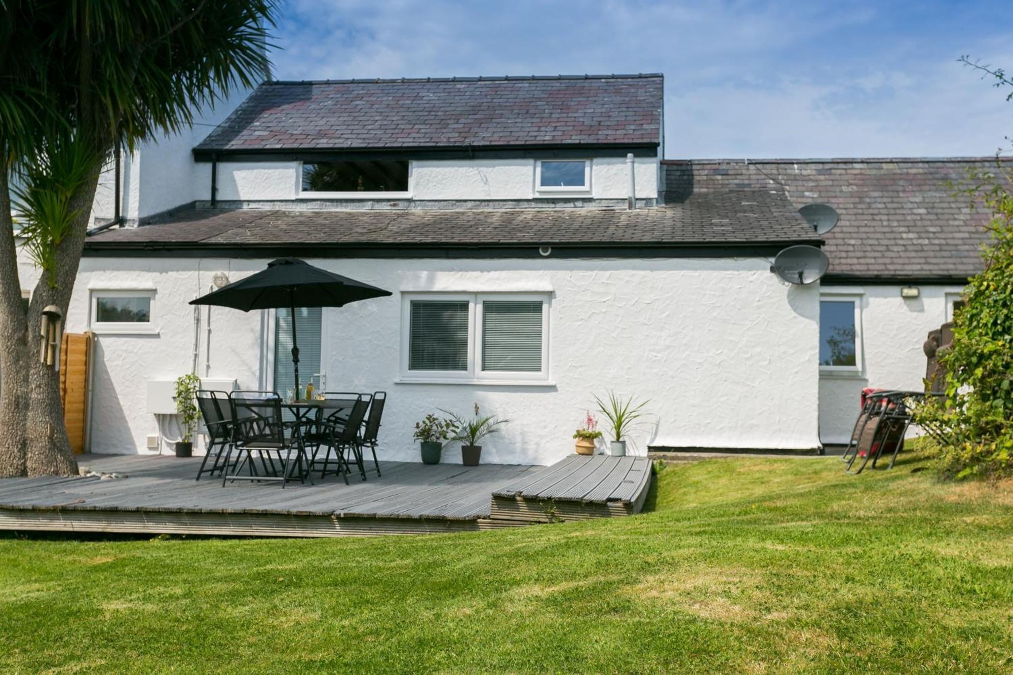 Dinas Cottage Benllech Exterior photo